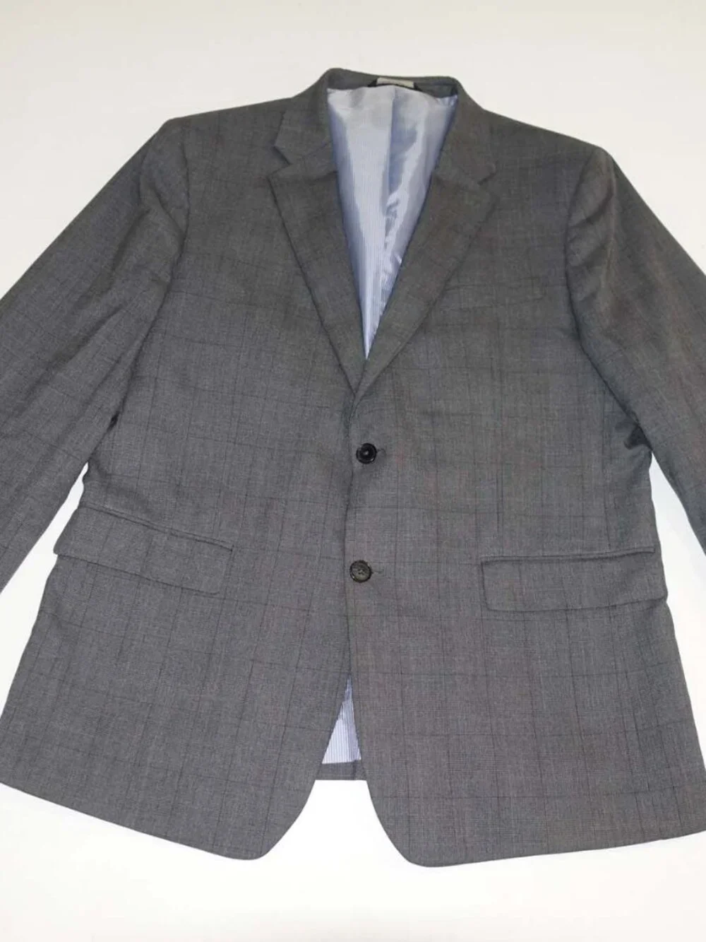 Banana Republic Men's 2 Button Suit Size 44 Regular 34 x 31 Medium Gray Plaid R